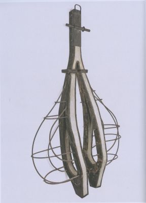 Para-raio, 2018 Madeira, concreto e metal