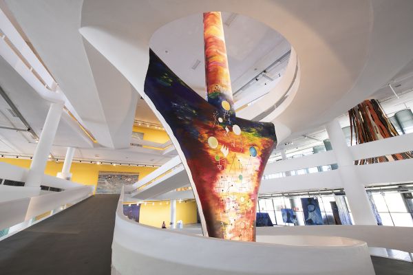 Instalação de Tanka Fonta. Foto: Levi Fanan/Divulgação