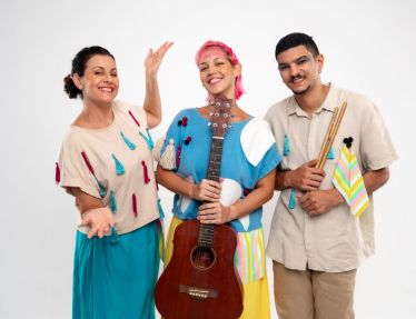 Grupo Tapete Voador lança álbum infantil com show no Teatro Capiba