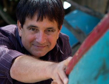 Biafra canta sucessos de novelas no Projeto Seis & Meia, na sexta (7)