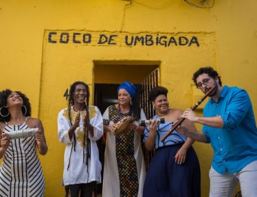 Surama Ramos, Henrique Albino e Mãe Beth de Oxum em encontro musical