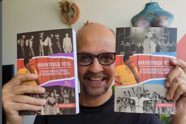 Leidson Ferraz lança livros sobre a obra do dramaturgo Vital Santos