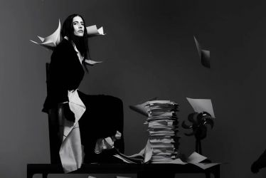 Thai Melo apresenta espetáculo no Teatro Luiz Mendonça