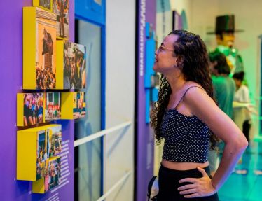 Feriadão no Paço do Frevo com exposição Frevo Vivo e curso sobre Moacir Santos