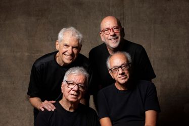 MPB4 leva ao Teatro do Parque show dos 60 anos de carreira