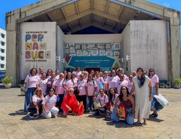 Mulheres de Itamaracá apresentam coleção de moda sustentável
