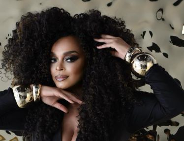Paula Lima apresenta novo show no Alma Café, nesta sexta (4)