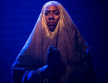 ‘Aparecida’: espetáculo solo pela vida das mulheres em curta temporada