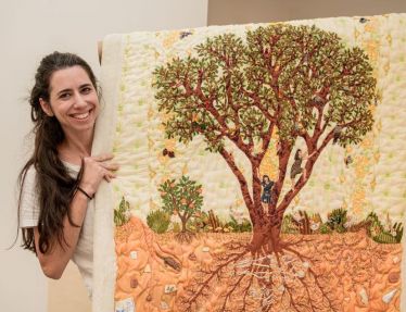 Nita Monteiro realiza sua primeira individual no Recife