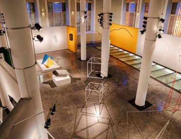 Exposição de Sérvulo Esmeraldo oferece oficina musical gratuita 