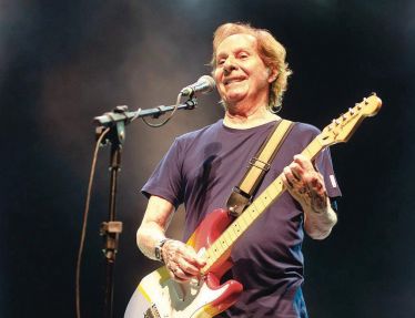Beto Guedes leva turnê “Página 43” ao Guararapes na sexta (23)