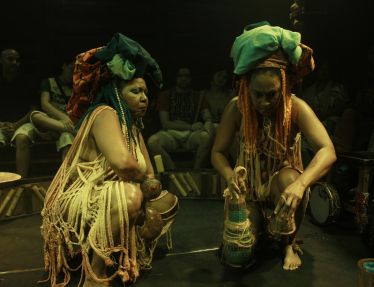 “Ombela“ é apresentada no Quilombo Xambá, em Olinda