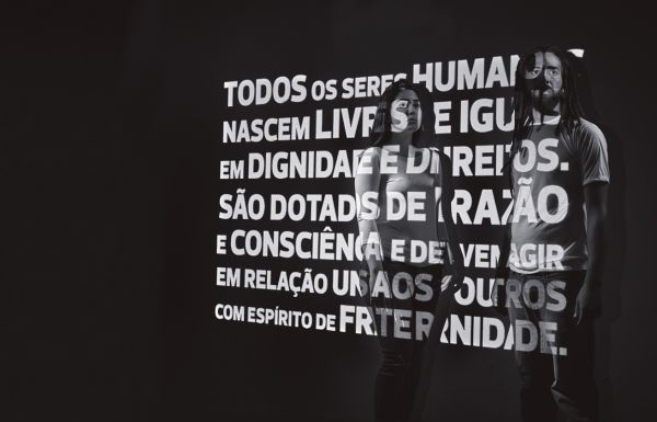 A Politização dos Direitos Humanos (Em Portuguese do Brasil)