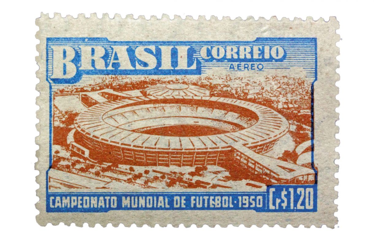 O Estádio Jornalista Mário Filho (Maracanã) estampa o selo mais famoso da Copa do Mundo de 1950