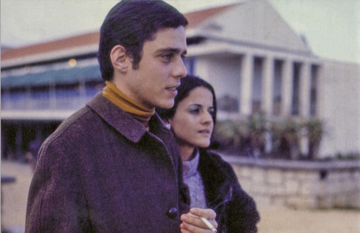 Chico e Marieta Severo, em 1969, no autoexílio em Roma, onde nasceu a filha Silvia