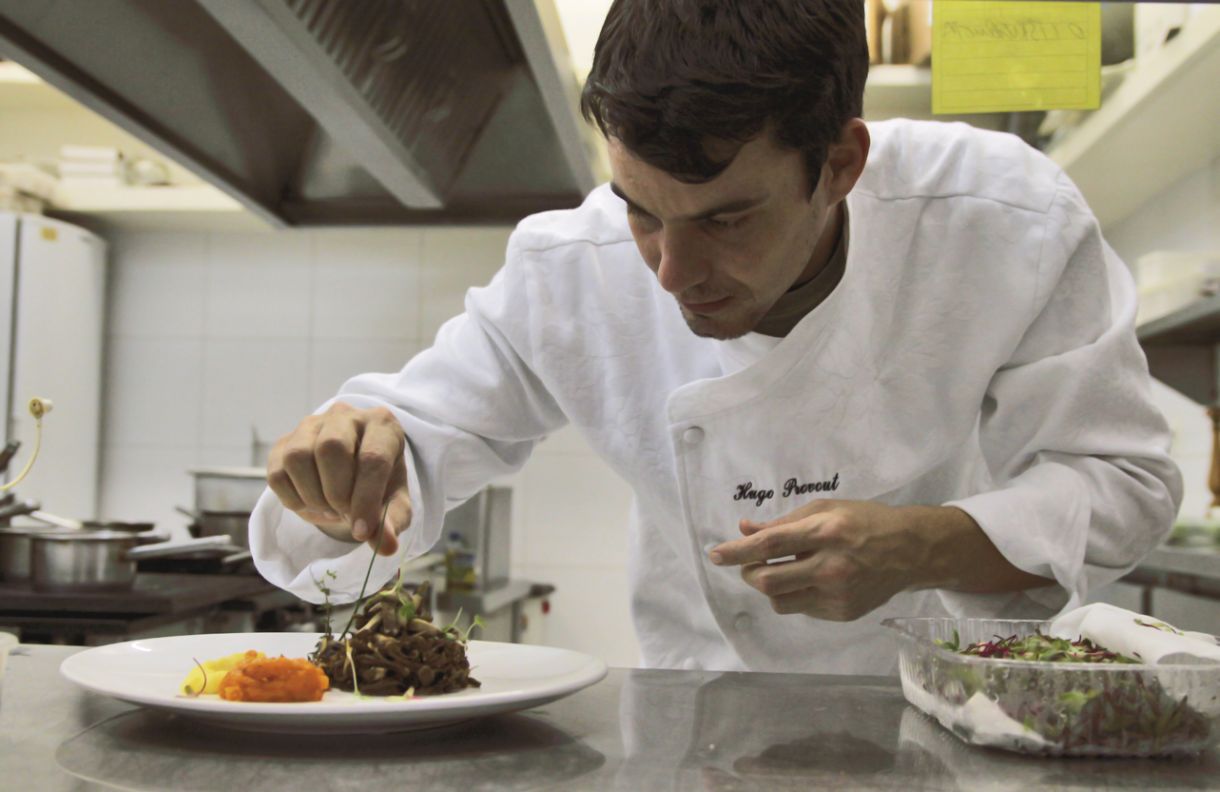 Para Hugo Prouvot, chefs devem se preocupar mais com um bom desempenho do que com um cardápio de vanguarda