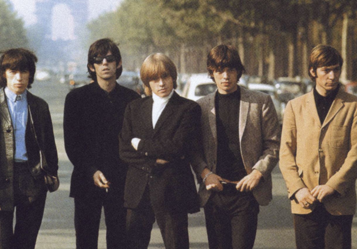 Show em Paris, em 1964, teve prejuízo de 1400 libras, devido à destruição do Olympia provocada pelos fãs