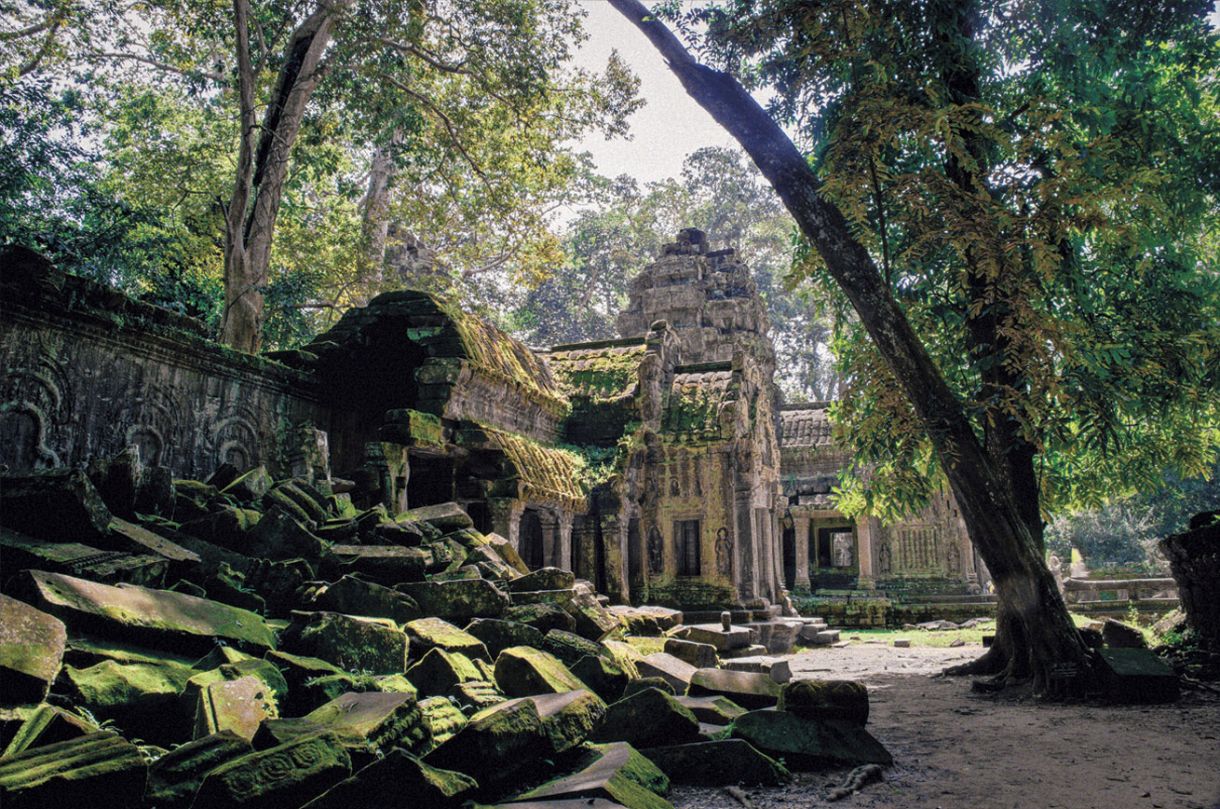 Templo de Prasat ta Prohm foi construído no meio de densa floresta e é “engolido” pela vegetação