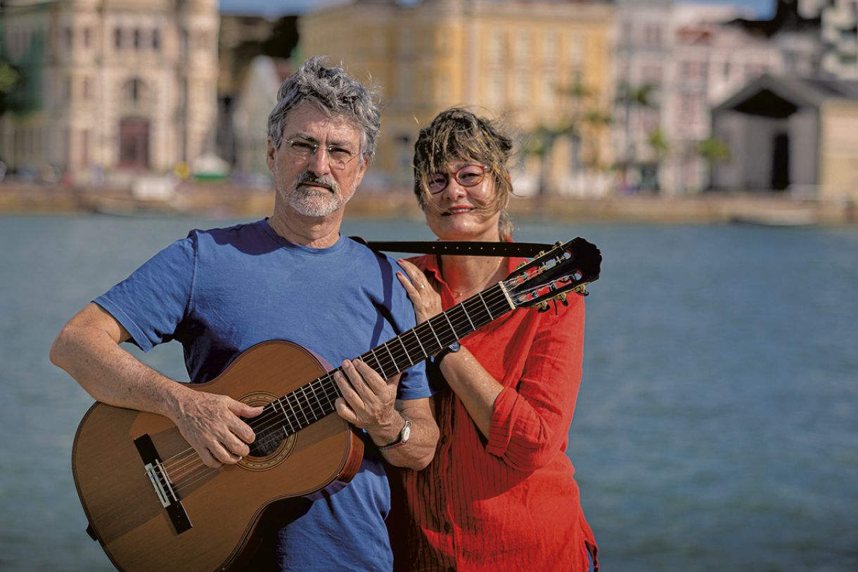 Múcio Callou e Sandra Arraes, produtora, diretora e roteirista do videoclipe