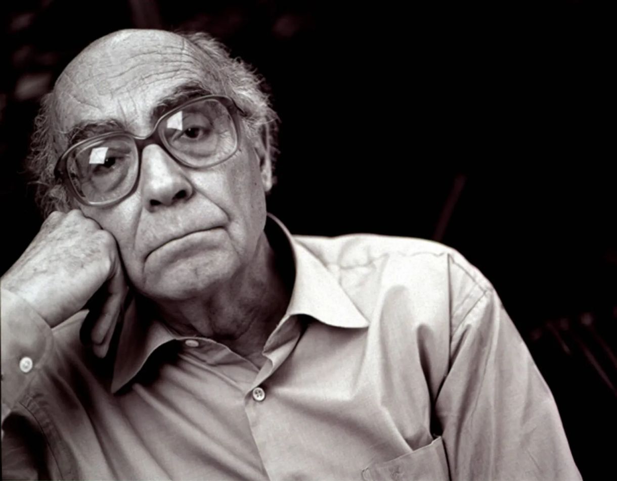 Centenário de José Saramago é lembrado no Velório Poético