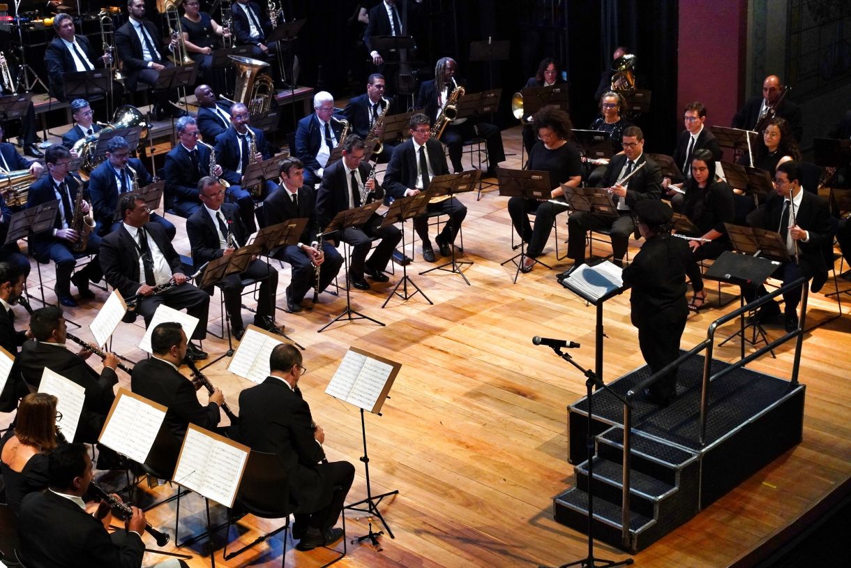 Trilhas natalinas estão no repertório da última apresentação do ano