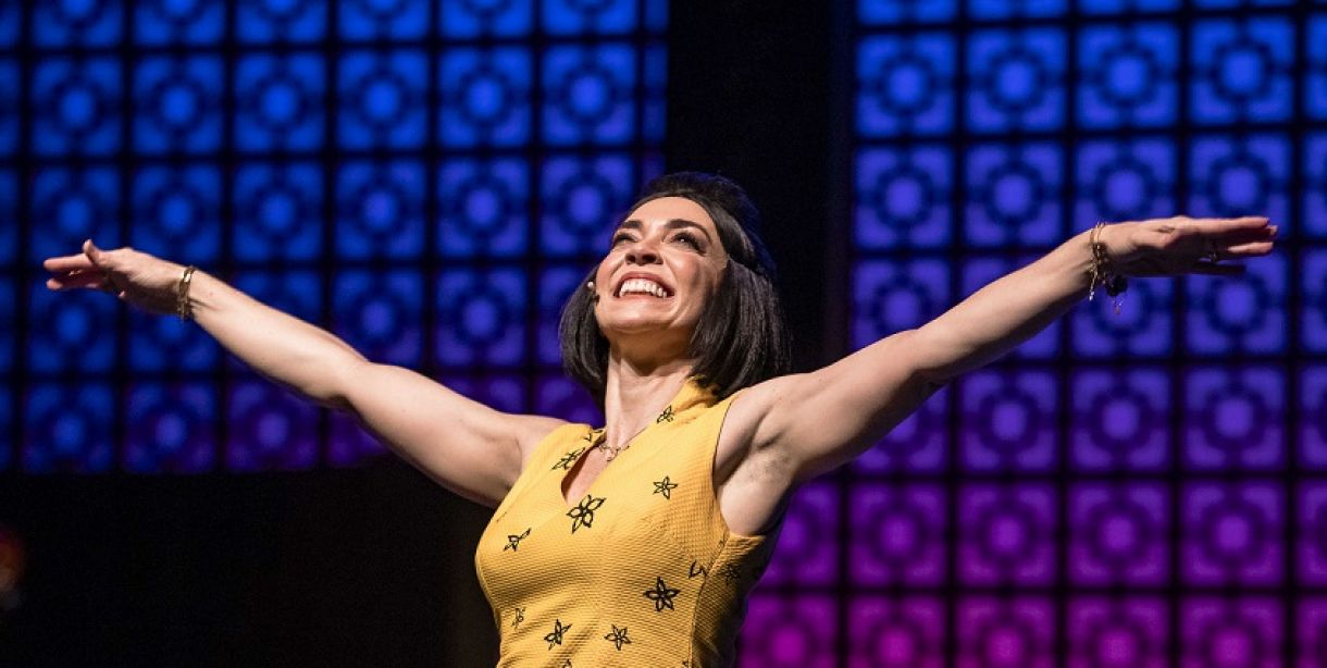 Laila Garin, na premiada interpretação como Elis Regina
