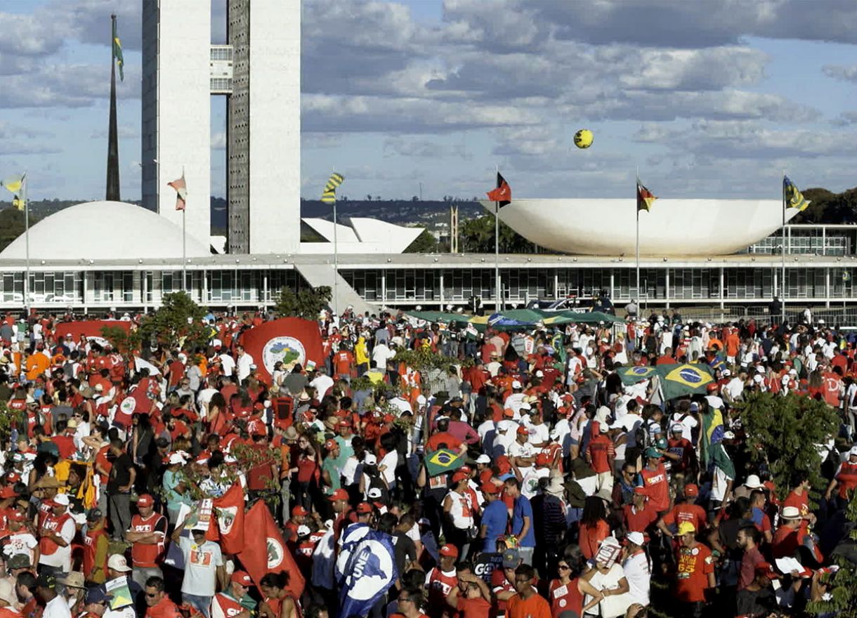 Em 'O processo', a diretora Maria Augusta Ramos remonta o rito do julgamento de Dilma Rousseff