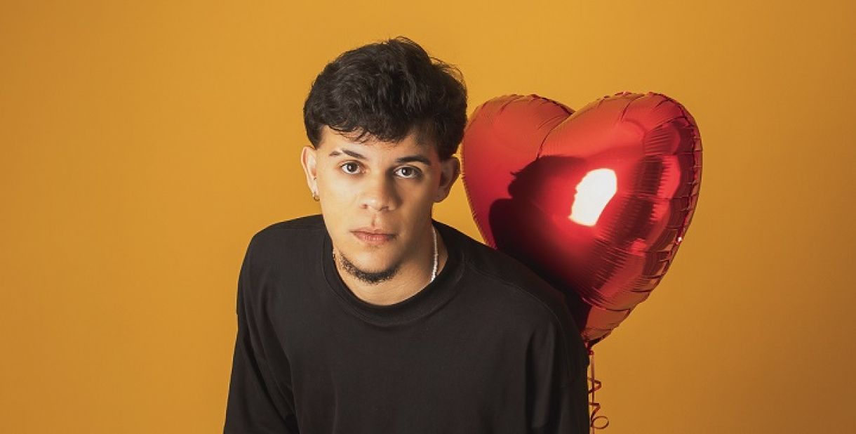 Cantor e compositor pernambucano Têu