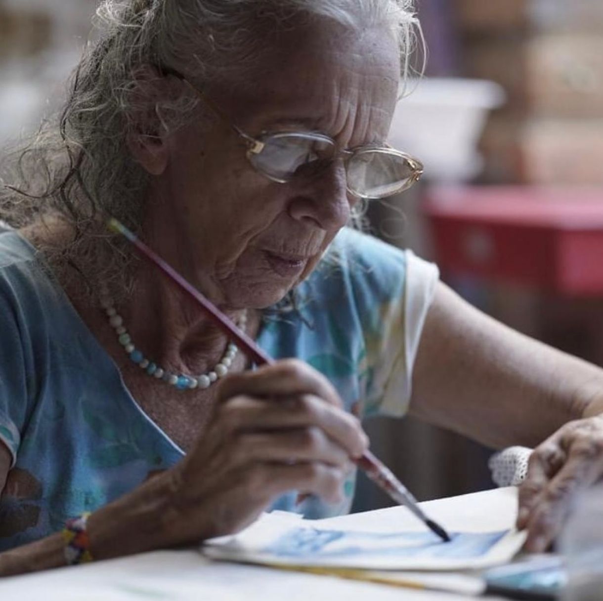 Iza do Amparo fecha o ciclo de comemorações pelos 40 anos de sua casa-ateliê com arte