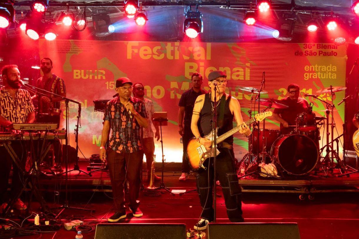 Maciel Salú e Mundo Livre S/A