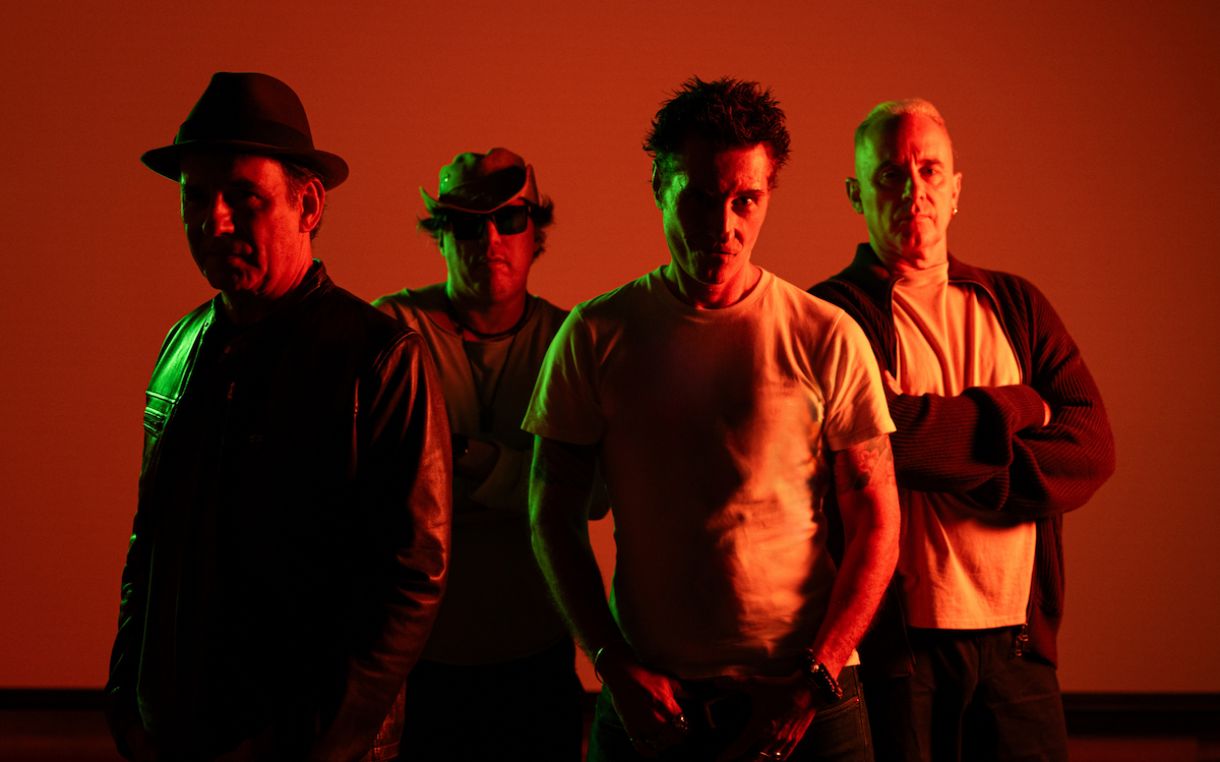 Capital Inicial encerra programação