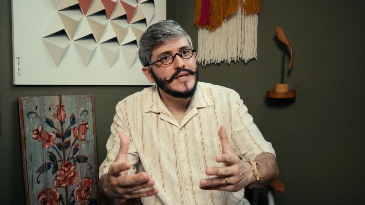 Octávio Santiago, autor do livro 