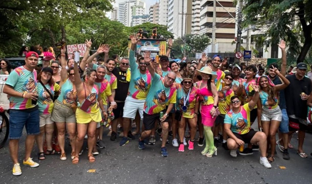 O terceiro desfile do Bloco Capivara da Beira-Rio será realizado neste sábado (31/1), na Zona Oeste do Recife