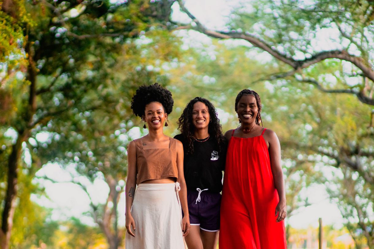 Keise Barbosa (autora e cogestão), Letícia Carvalho (ilustrações) e Jamila Marques (autora e cogestão)
