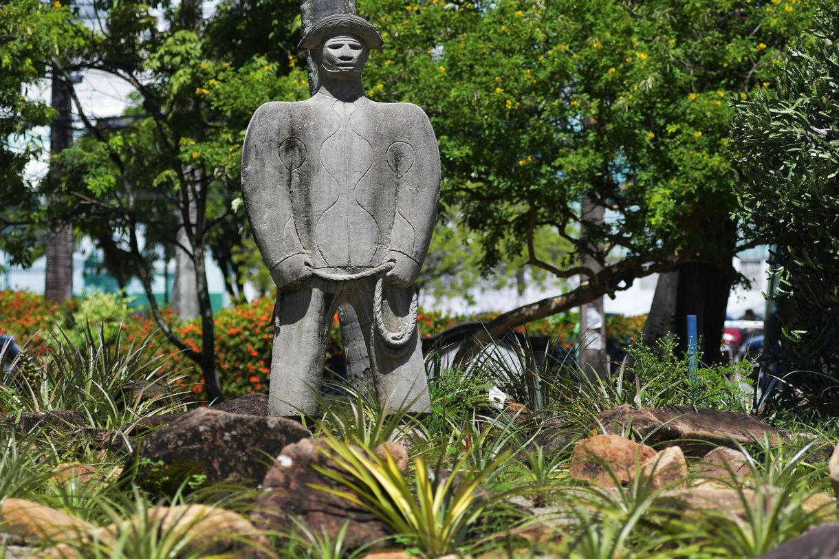 Na Praça Euclides da Cunha, conhecida como o Cactário da Madalena, Burle Marx reproduziu a paisagem da caatinga