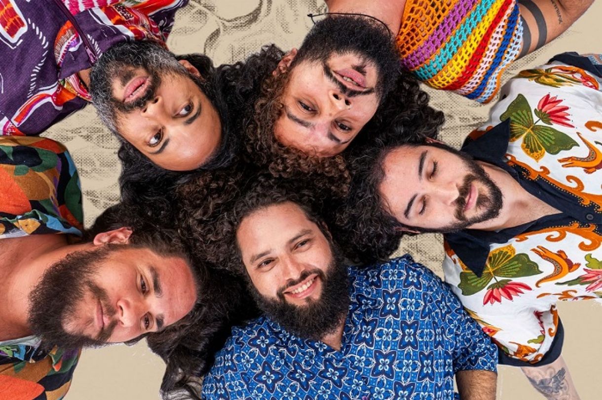 Banda Anjo Gabriel interpreta o repertório do disco 