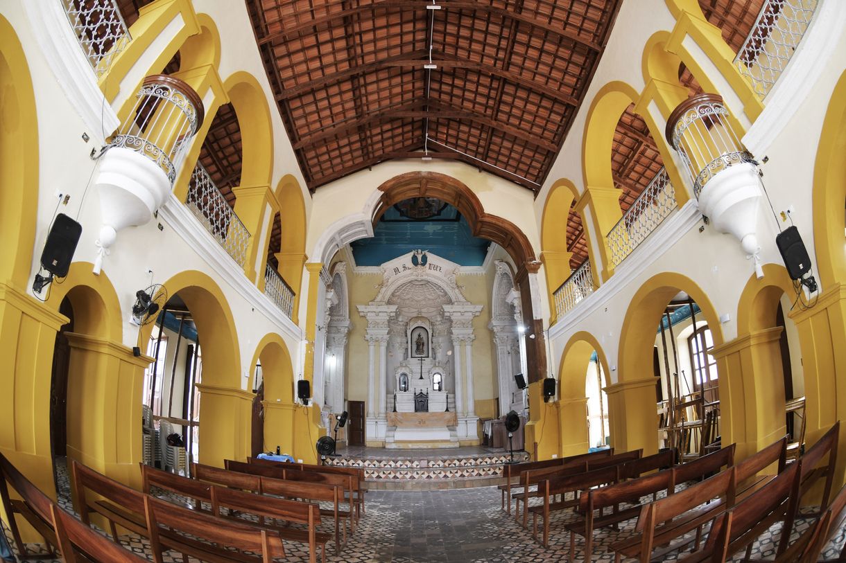 A Igreja de Nossa Senhora da Luz é uma construção do século XIX, com acréscimos