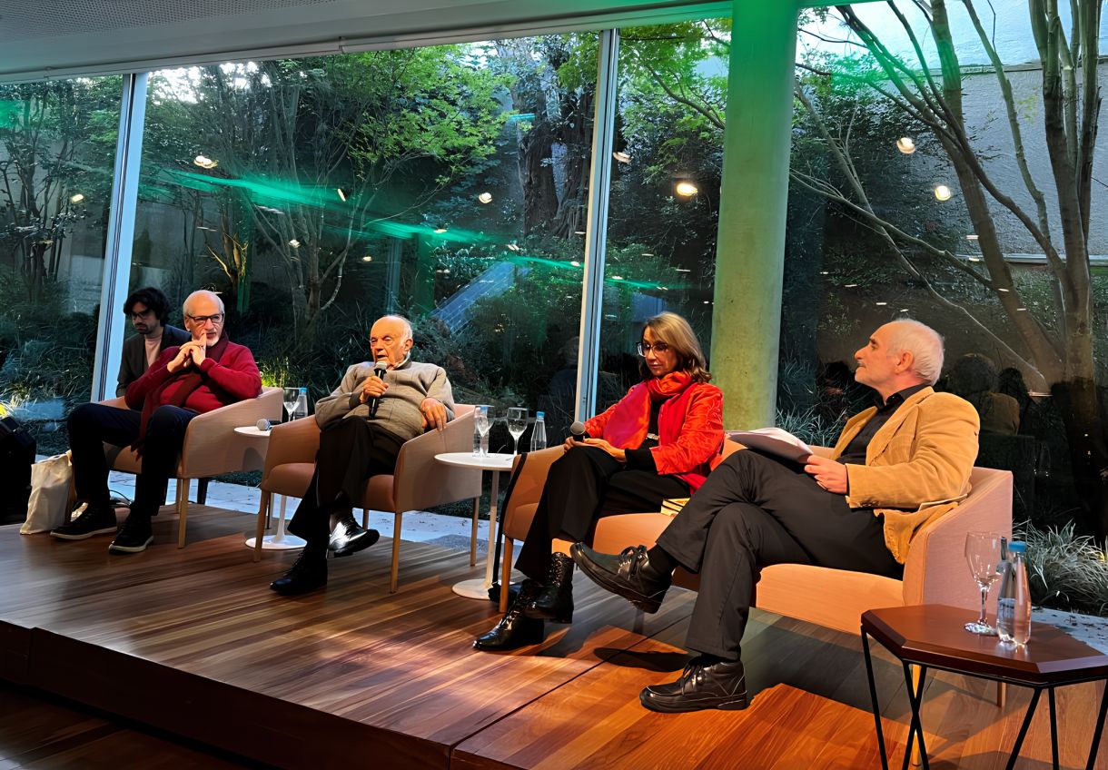 Os professores Sergius Gonzaga, Donaldo Schüler, Kathrin Rosenfield e o jornalista Milton Ribeiro