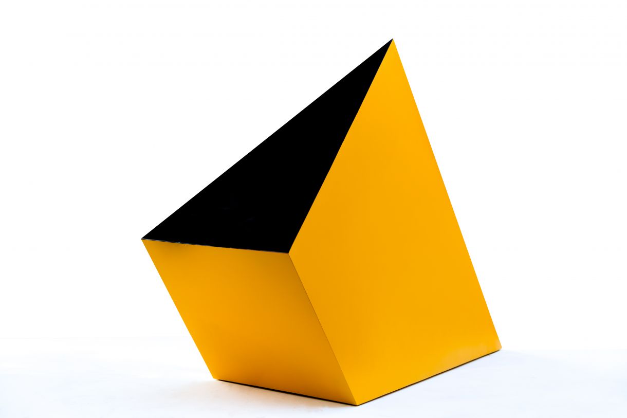 Escultura de aço 