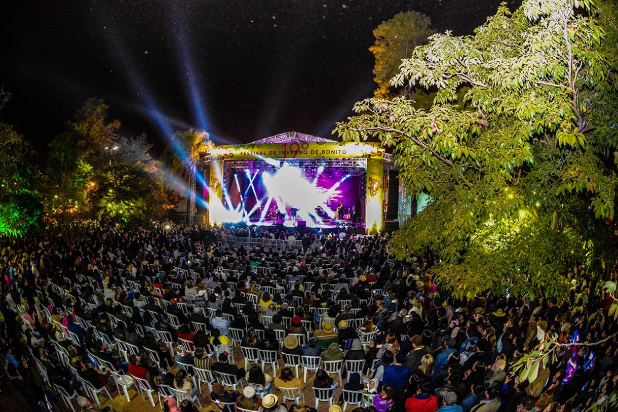 Praça da Liberdade, o coração da cidade e do festival