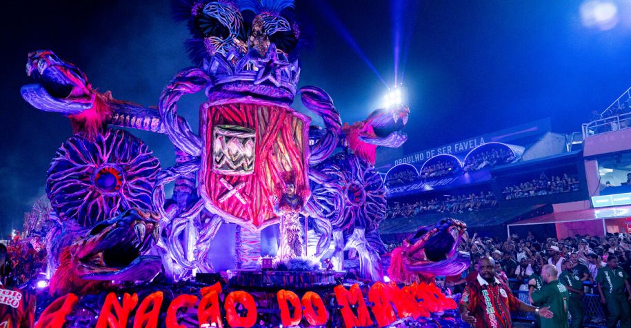 Da lama à vitrine: O Manguebeat na Sapucaí